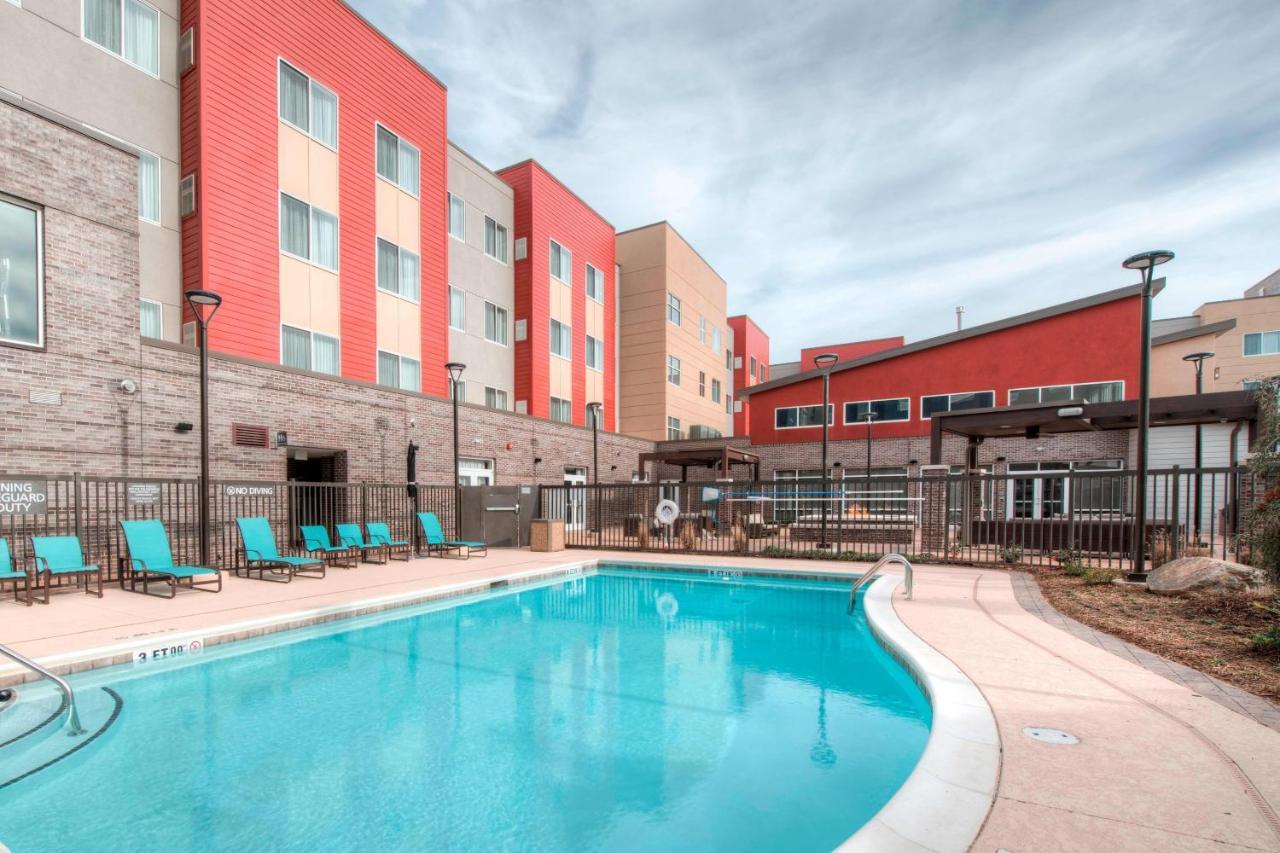 Fairfield Inn & Suites By Marriott Charlotte Airport Exterior foto